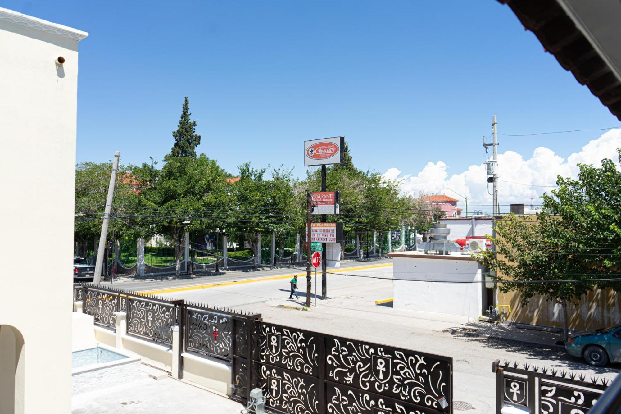 Luxury Lofts With Private Pool Apartment Ciudad Juarez Exterior photo